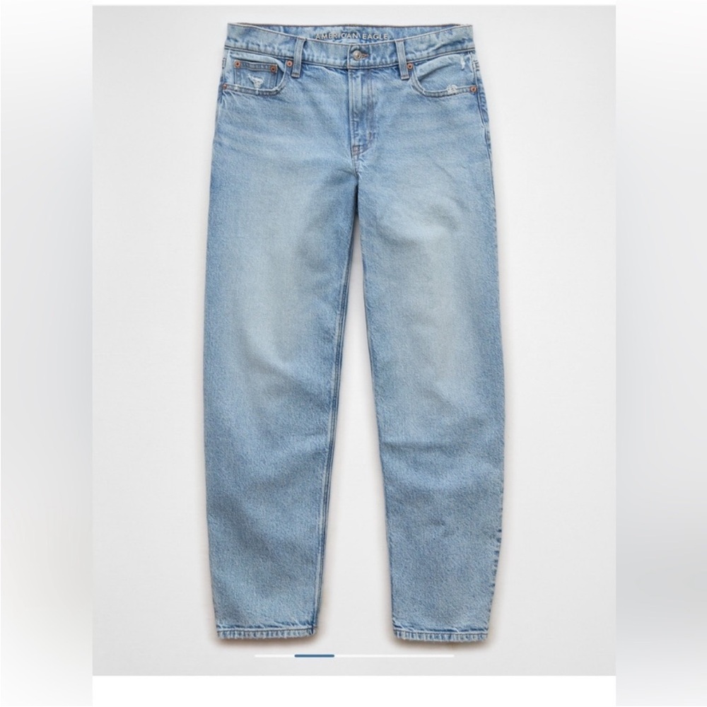 American Eagle Barrel Jeans